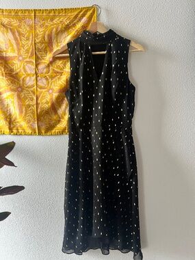 White House Black Market Elegant Keyhole Dress -Small